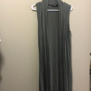 Full length army green cardigan! (Sleeveless)